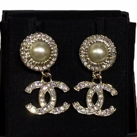 【美收精品】CHANEL雙C LOGO珍珠耳環 3-96