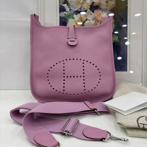 Hermes evelyne29 X9錦葵紫銀扣 Z刻 有購證 99新 TC皮 軟軟糯糯 奶呼呼 容量大