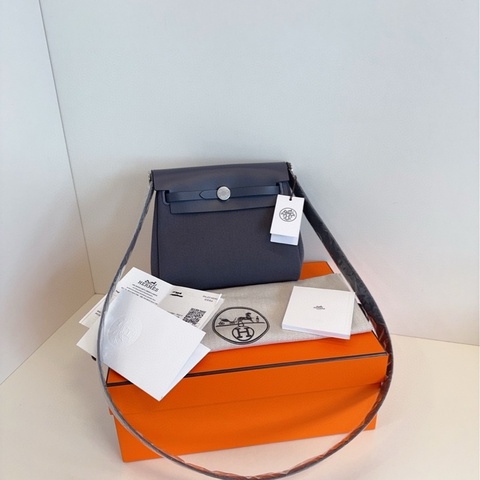 Hermes mini herbag 全新全套 石板灰