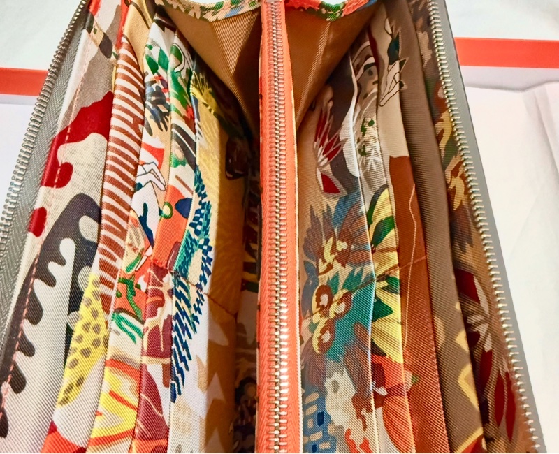 Hermes 全新 愛馬仕 Silk In Classique Evercolor拼接Barenia小牛皮拉鍊絲巾長夾(0L積雲灰)-1