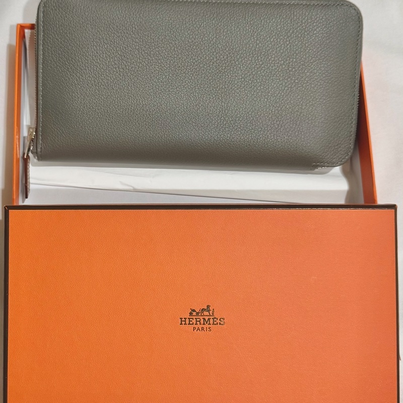 Hermes 全新 愛馬仕 Silk In Classique Evercolor拼接Barenia小牛皮拉鍊絲巾長夾(0L積雲灰)-3