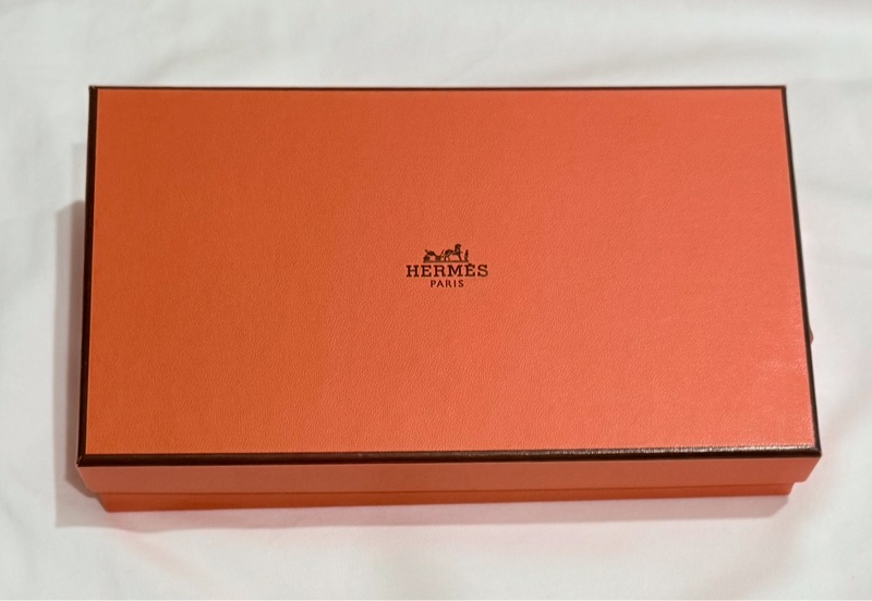 Hermes 全新 愛馬仕 Silk In Classique Evercolor拼接Barenia小牛皮拉鍊絲巾長夾(0L積雲灰)-12