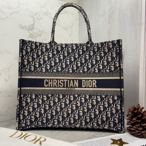 DIOR迪奧｜Book Tote 大碼托特包刺繡 藍老花