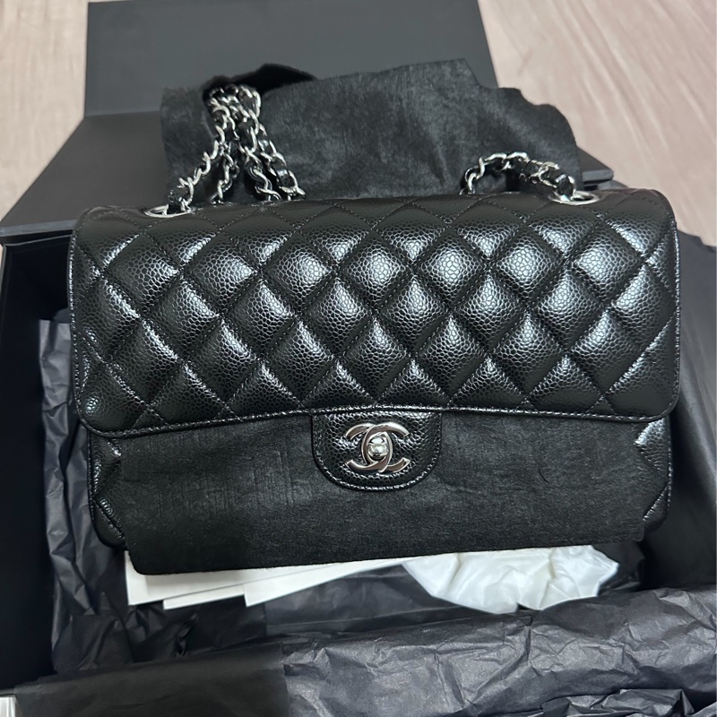 ［近全新］香奈兒Chanel classic flap bag CF25  CF中號 荔枝牛皮 黑銀牛-1
