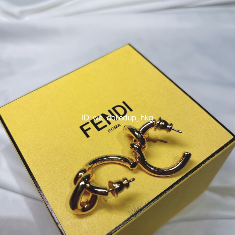 FENDI F logo 金色耳環-4