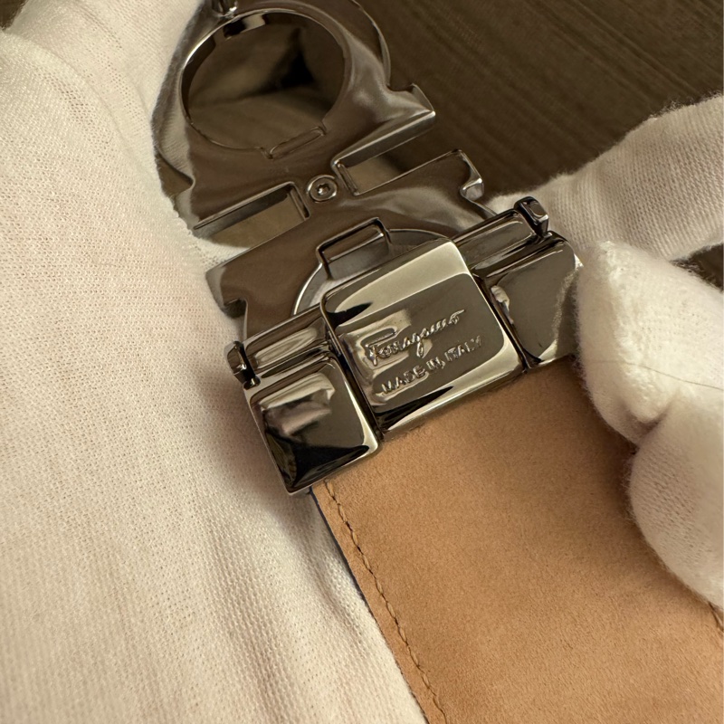 Salvatore Ferragamo 光滑牛皮 男士腰帶 115cm-7