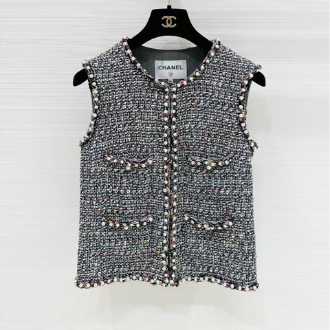 ⭐️ Chanel Jacket 外套