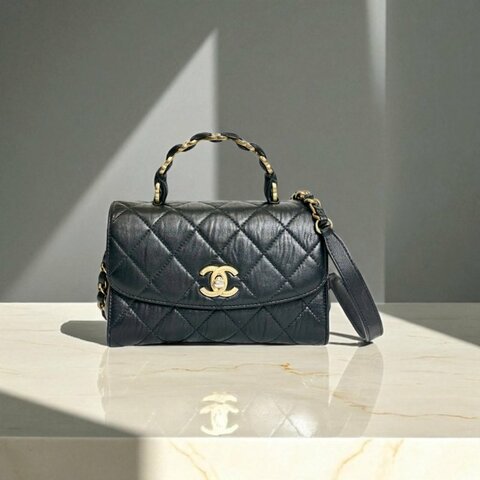 Chanel -黑金 coco handle mini flap