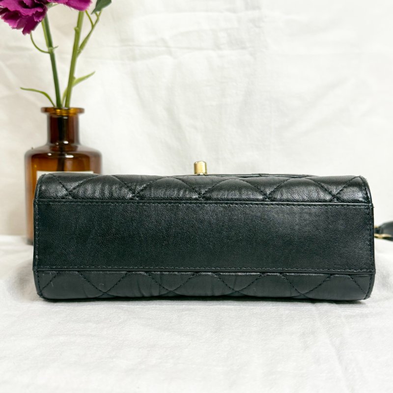 CHANEL - 黑金 coco handle mini flap-6