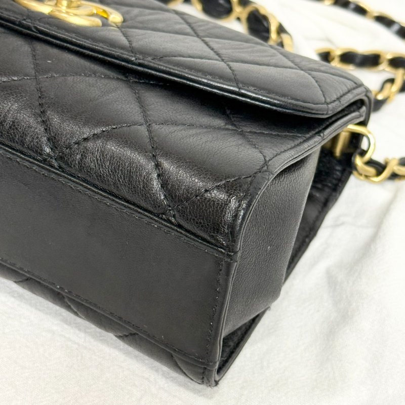 CHANEL - 黑金 coco handle mini flap-8