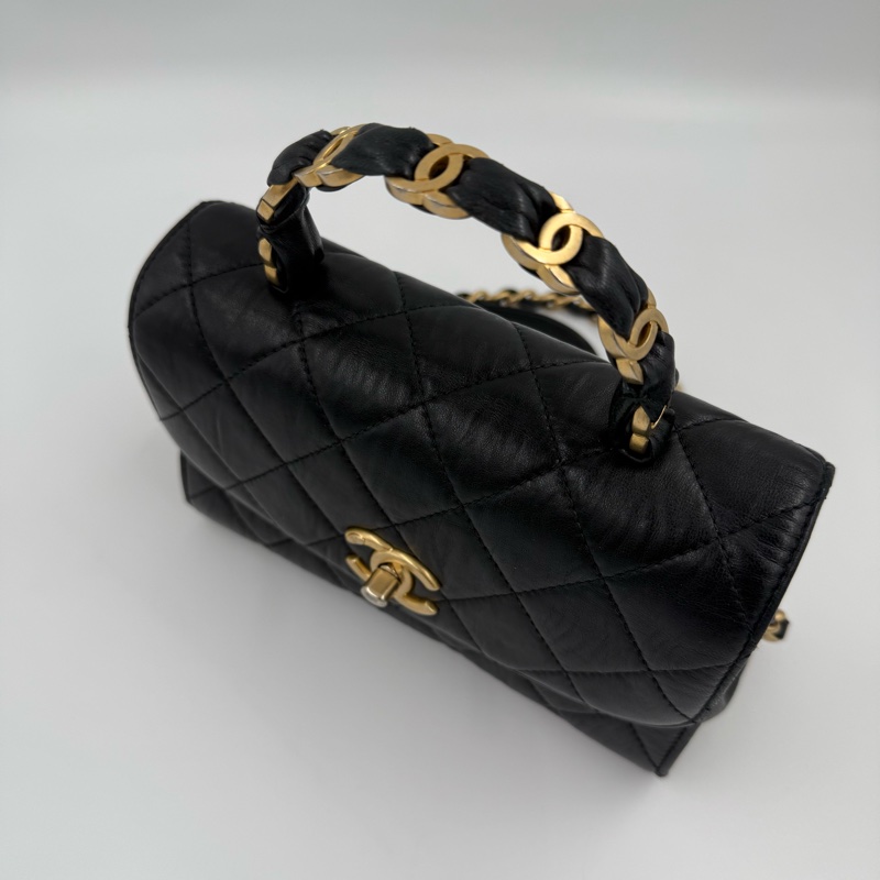 CHANEL - 黑金 coco handle mini flap-2