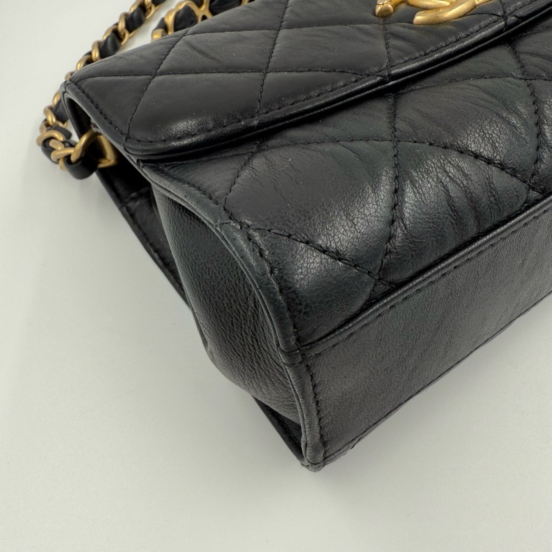 CHANEL - 黑金 coco handle mini flap-5