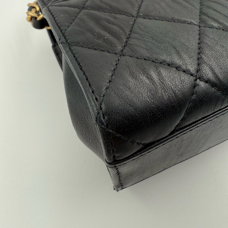 CHANEL - 黑金 coco handle mini flap-7