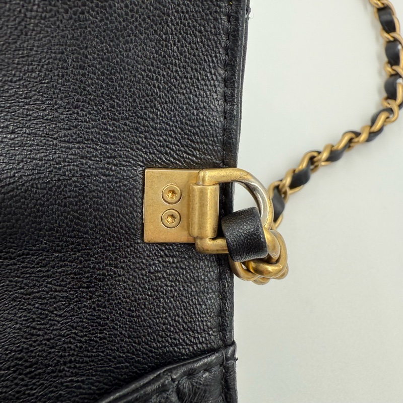 CHANEL - 黑金 coco handle mini flap-12