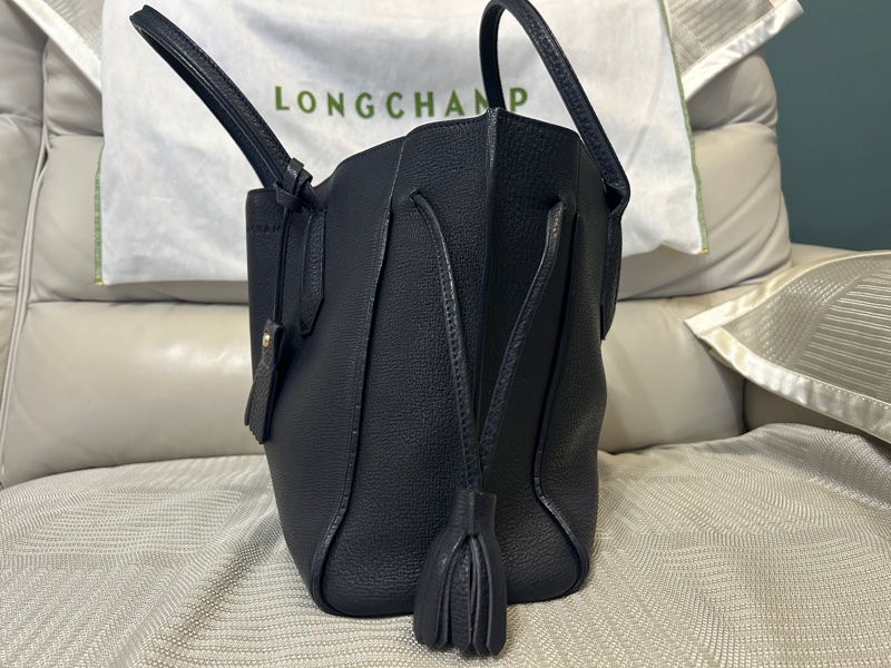 LONGCHAMP深藍色皮革肩背包-7