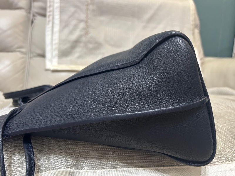 LONGCHAMP深藍色皮革肩背包-8