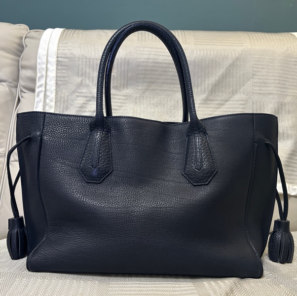 LONGCHAMP深藍色皮革肩背包-10