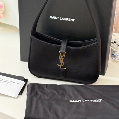 YSL SAINT LAURENT  le 5 à 7緞面迷你手袋 mini hobo非皮革