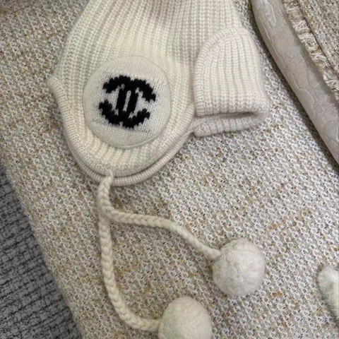 Chanel香奈兒25B雷鋒帽搶破頭的一款