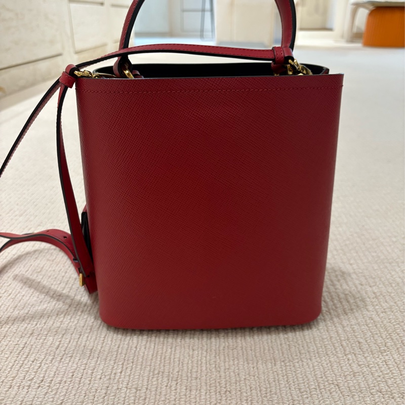 Prada Panier 水桶包 紅色-4