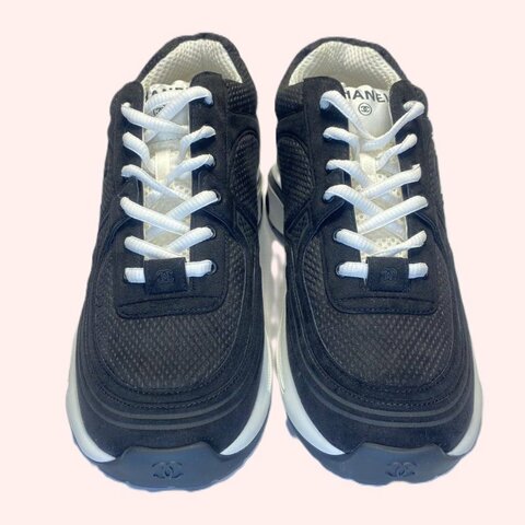 Chanel women's Trainers 38.5號