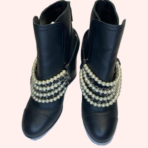Chanel women's Ankle boots 38號