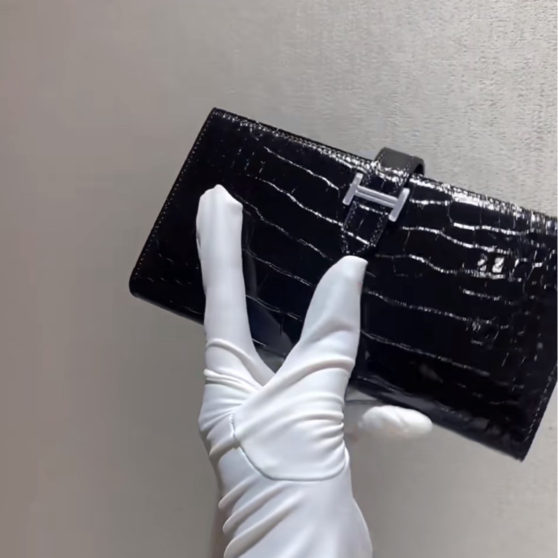 「JL精品代購」95新 愛馬仕bearn黑銀鱷魚皮二折長夾-4