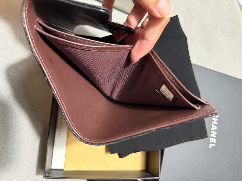 質感香奈兒羊皮短夾-6