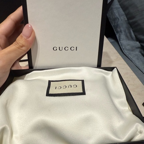 Gucci marmont牛皮短夾