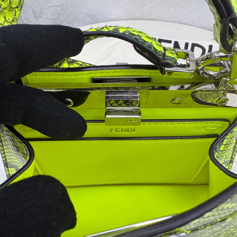 FENDI handbag peekaboo-9