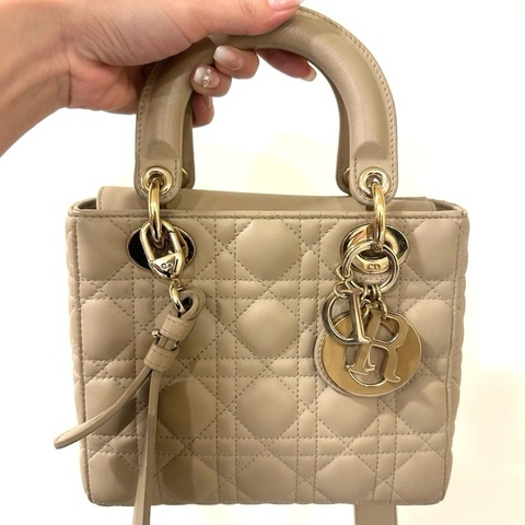 🤍台灣專櫃貨｜二手Dior 黛妃lady四格奶茶色👛