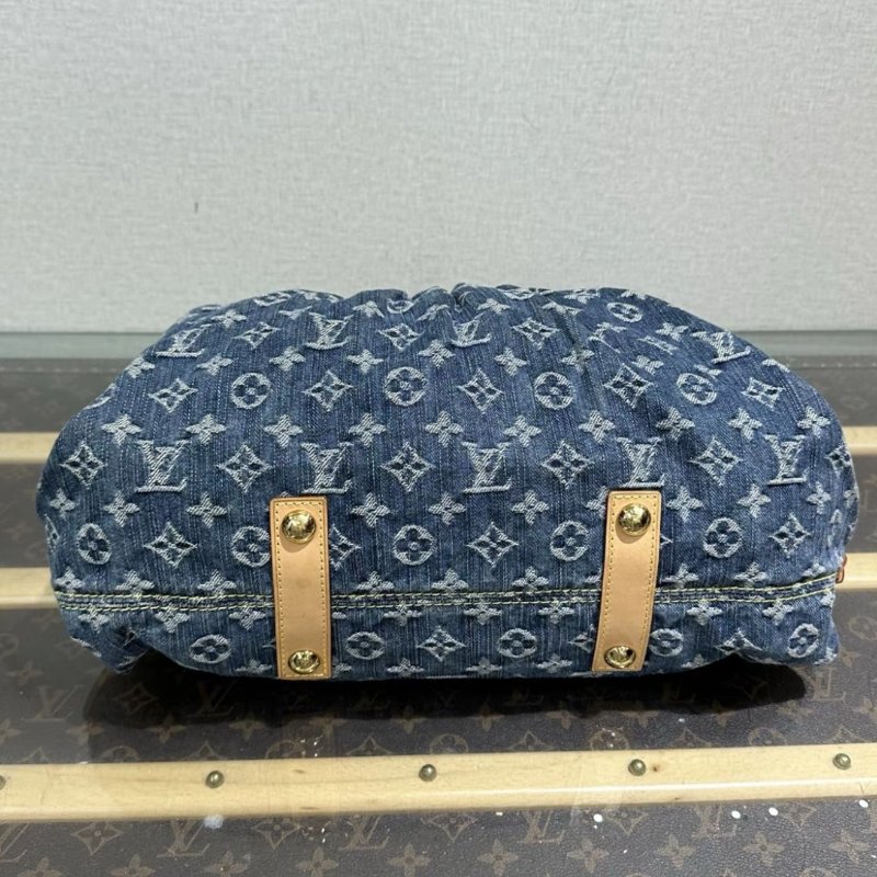 LV 牛仔丹宁老花金扣手提肩背包 43*30*12 98新 配件塵袋-3