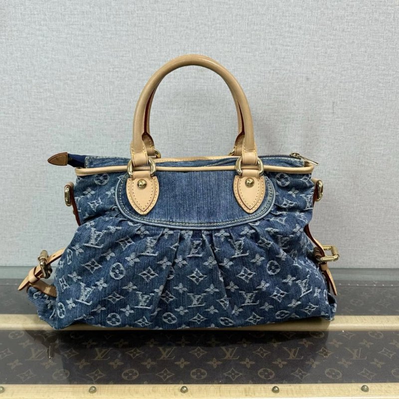 LV 牛仔丹宁老花金扣手提肩背包 43*30*12 98新 配件塵袋-5