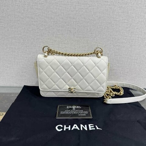 CHANEL 白金珍珠woc鏈條肩背斜背包19*12*4 97新配件塵袋保卡