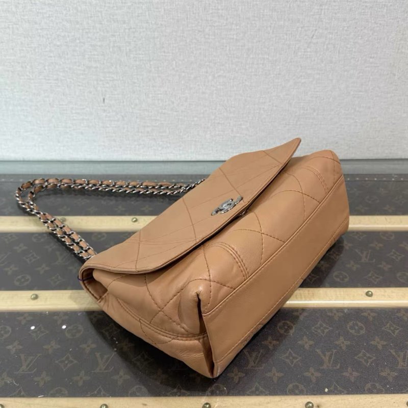 CHANEL 銀扣菱格紋肩背斜背包 29*18*12 98新配件塵袋-3