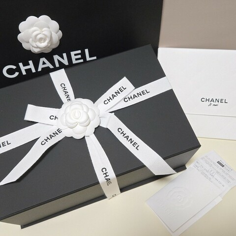 香奈兒Chanel cf handle 全新 雙金珠19cm 小牛皮 | Chanel 19cm Double Gold Ball Flag Bag Black With Gold Inner Color AS2615