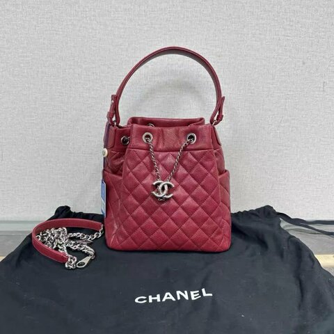 CHANEL 紅銀荔枝牛皮抽繩水桶包 20*21*12 98新配件塵袋