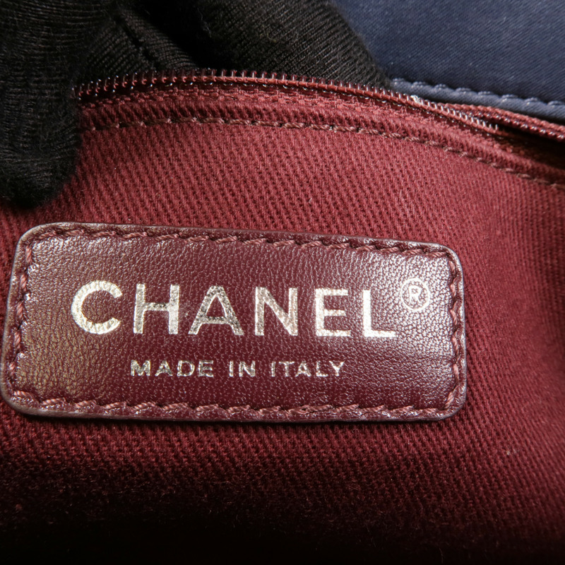 CHANEL 牛皮皮革Chain Shoulder Bag銀扣鏈帶肩背袋-13