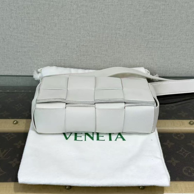 ✨BV 白金編織肩背斜背豆腐包18*9.5*5 98新配件塵袋-4