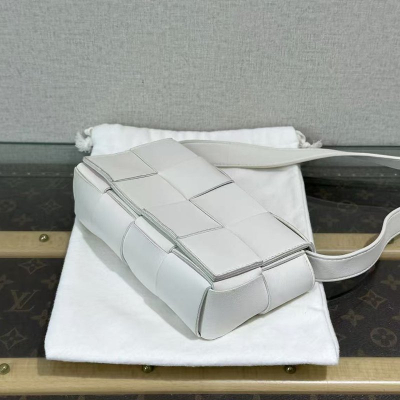 ✨BV 白金編織肩背斜背豆腐包18*9.5*5 98新配件塵袋-5