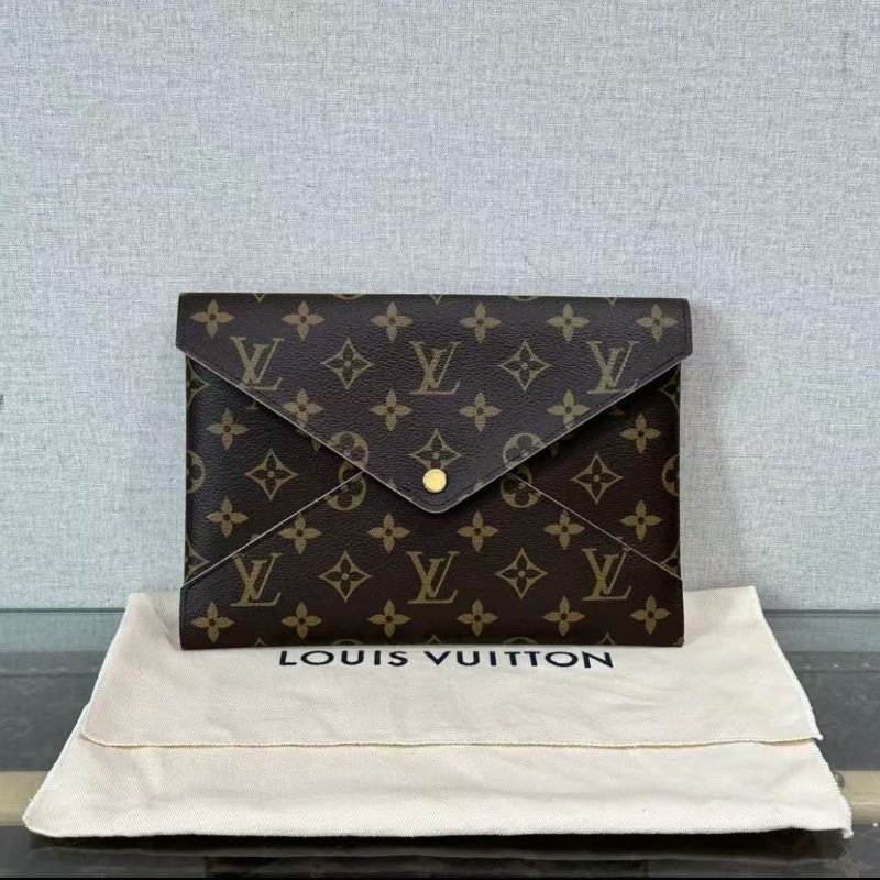 ✨LV 老花大號信封包 23*17*11 99新配件塵袋-0