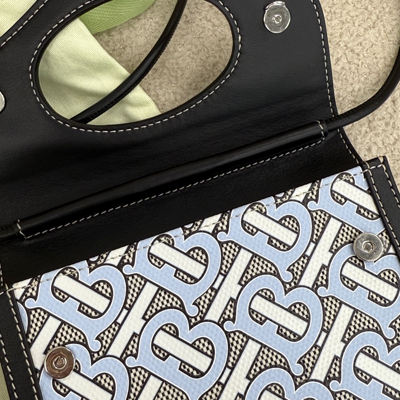 巴寶莉burberry手機包-1