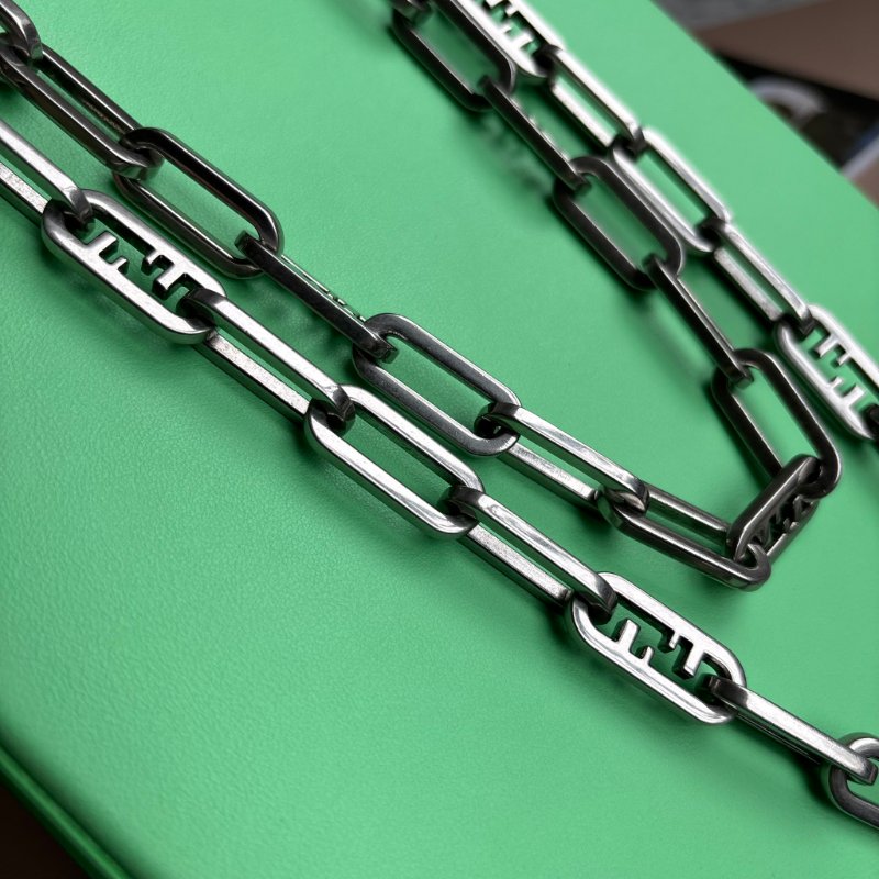 ::FENDI:: Fendi Pack ROMA 浮雕字樣綠色銀鏈手提 斜背包 Tote Bag 托特包-28