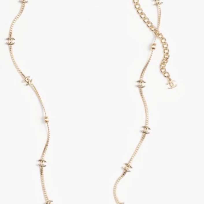 44100$專櫃價 全新  Chanel 蛇鏈 經典15花 全新 金色-2
