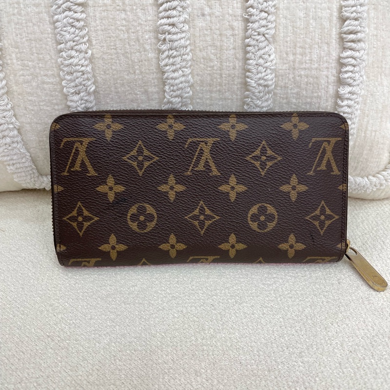 LV 塗鴉長款錢包-1