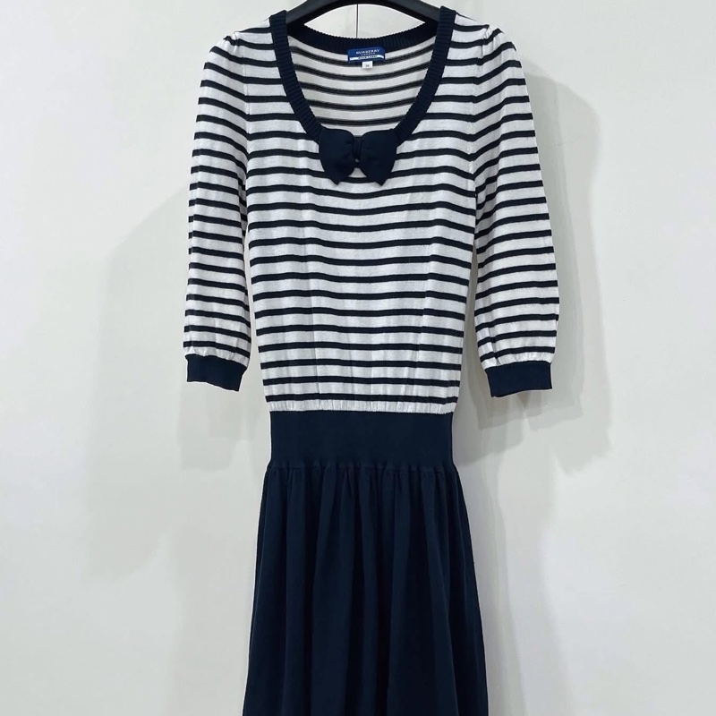 BURBERRY 藍標   橫條拼接蝴蝶結針織洋裝-1
