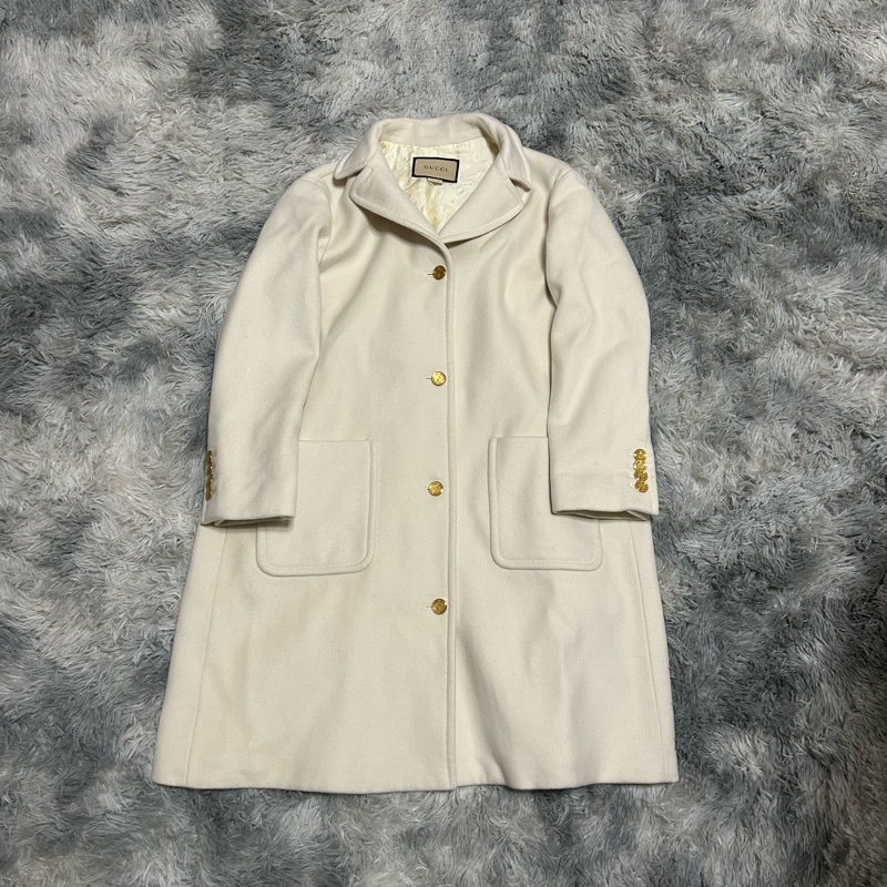 Gucci 奶油白大衣-1