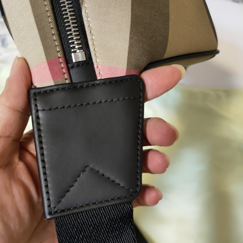 BURBERRY 男女適用胸包（不議價快速拋售）-3