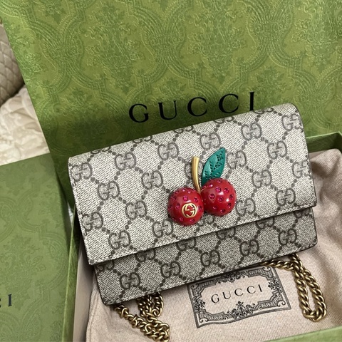 全新 GUCCI古馳 櫻桃🍒老花Logo 帆布 斜挎包