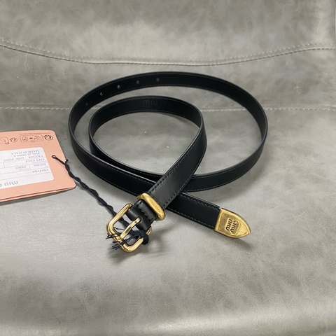 2025 新品 Miu Miu 皮帶 1.8 cm寬 黑色